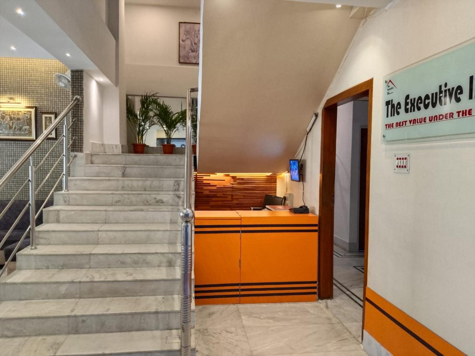 The Executive Inn Guwahati Exterior foto